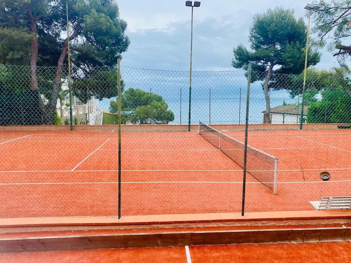 Holiday home Casa Sul Mare Per 5 Persone, Spiaggia Privata, Piscine E Campo Da Tennis Andora