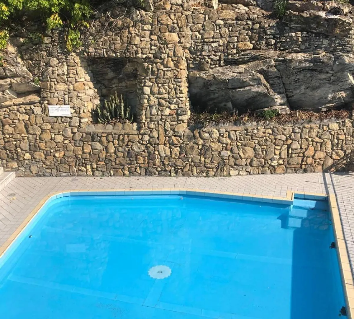 Holiday home Casa Sul Mare Per 5 Persone, Spiaggia Privata, Piscine E Campo Da Tennis Andora